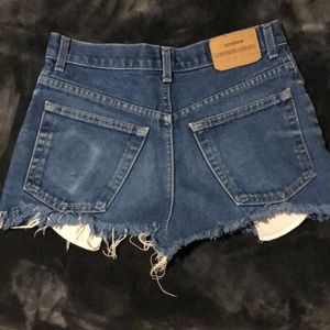 High waisted daisy dukes 👢